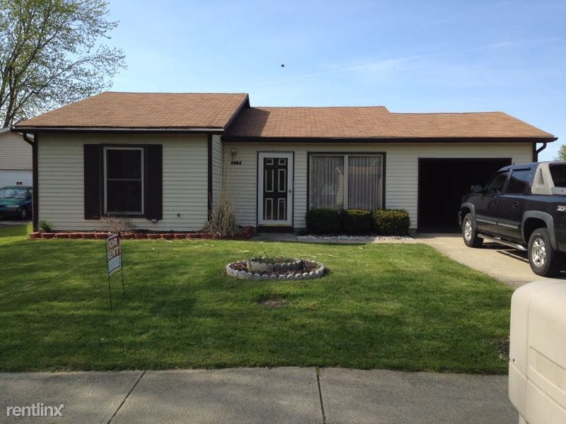 Primary Photo - 3 br, 1 bath House - 8654 fairbrook Ave