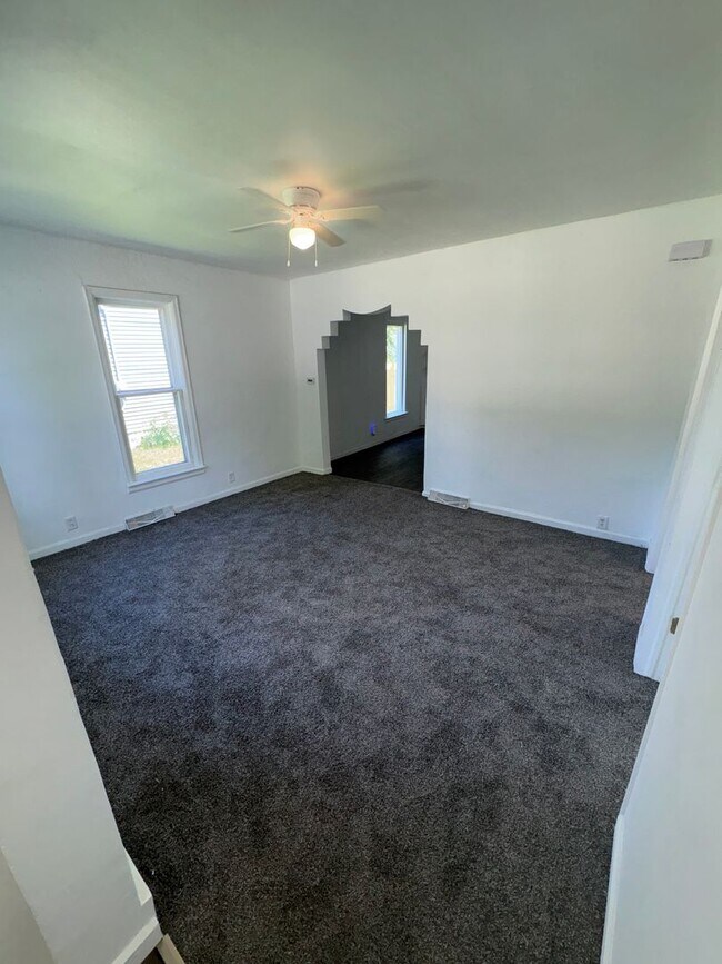 Foto del edificio - Move-In Ready Home in Waterloo