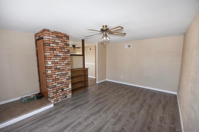 Building Photo - 3563 Schirra St