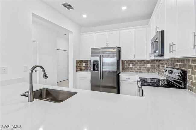 Foto del edificio - 2906 Blossom Wy