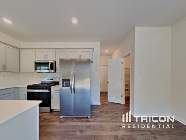Building Photo - 44 Red Cedar Wy