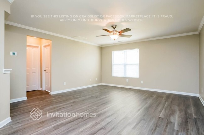 Building Photo - 2406 Ferdinand Dr