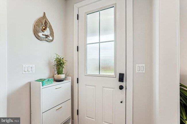 Building Photo - 42023 Spring Air Dr