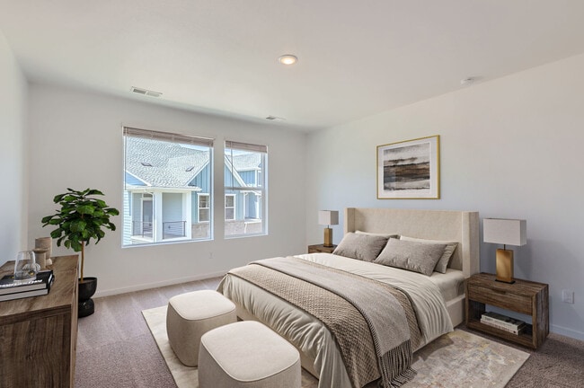 Building Photo - 6348 Deerfoot Dr