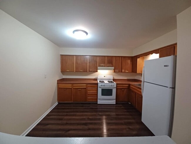 Interior Photo - Harrison Ave