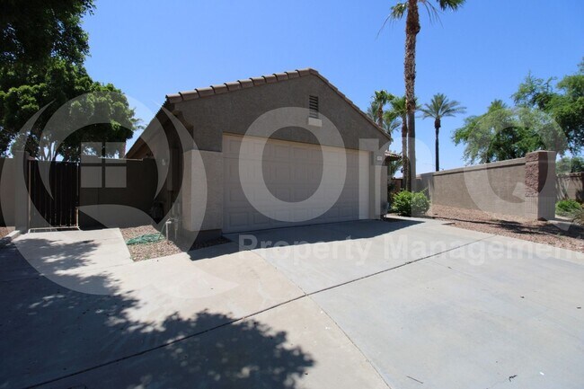 Building Photo - 20891 N 84th Dr