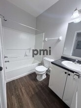 Interior Photo - Jefferson Pointe