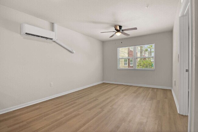 Foto del edificio - 260 Spanish Moss Cir