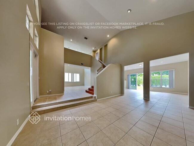 Foto del edificio - 5817 NW 125th Ave