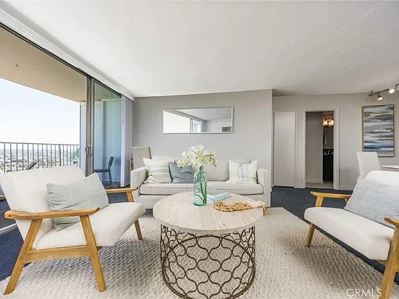 Foto del edificio - 700 E Ocean Blvd