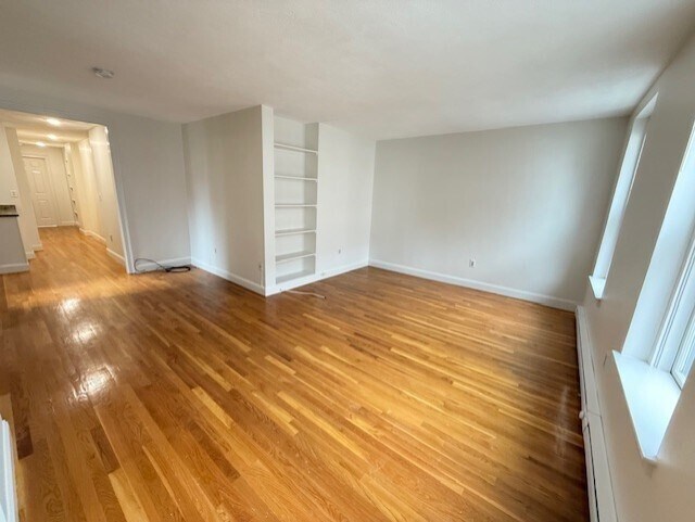 Building Photo - 14 Cooper St