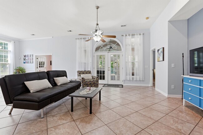 Foto del edificio - 2834 Farmer Brown Ct