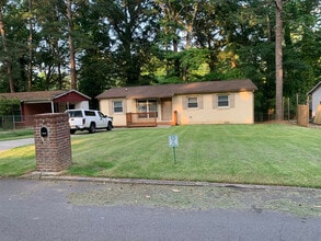 Building Photo - 4838 Bartlett Rd