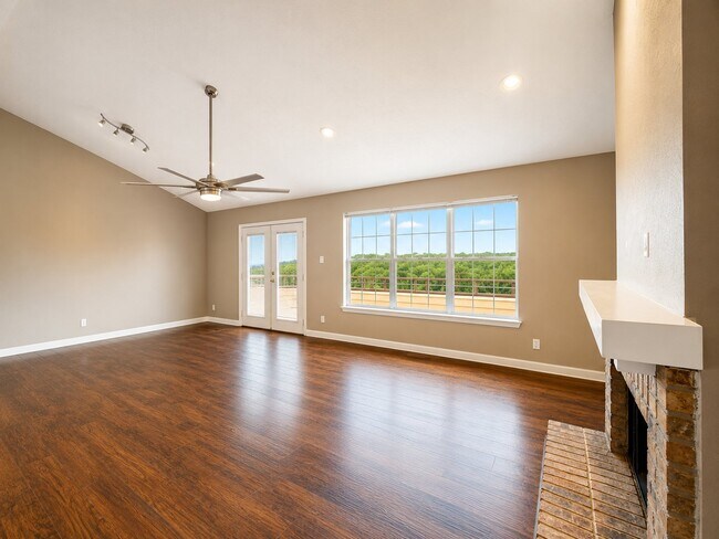 Foto del edificio - 746 Haven Ln