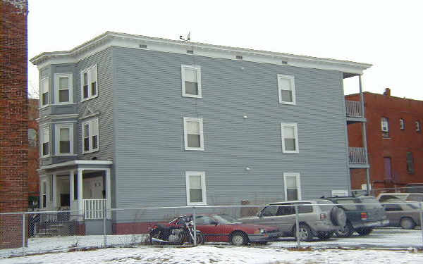 Building Photo - 281-281B Essex St