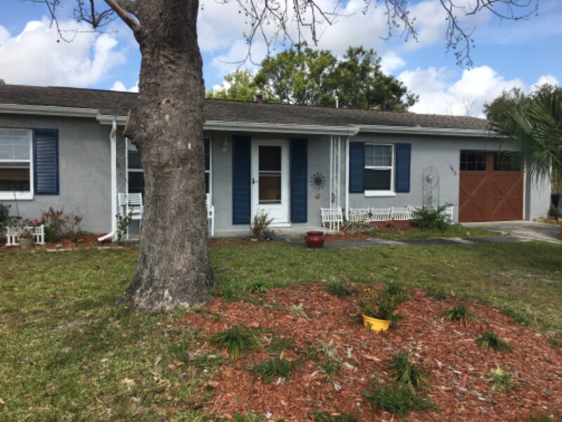 Foto principal - 9415 Bayside Ct