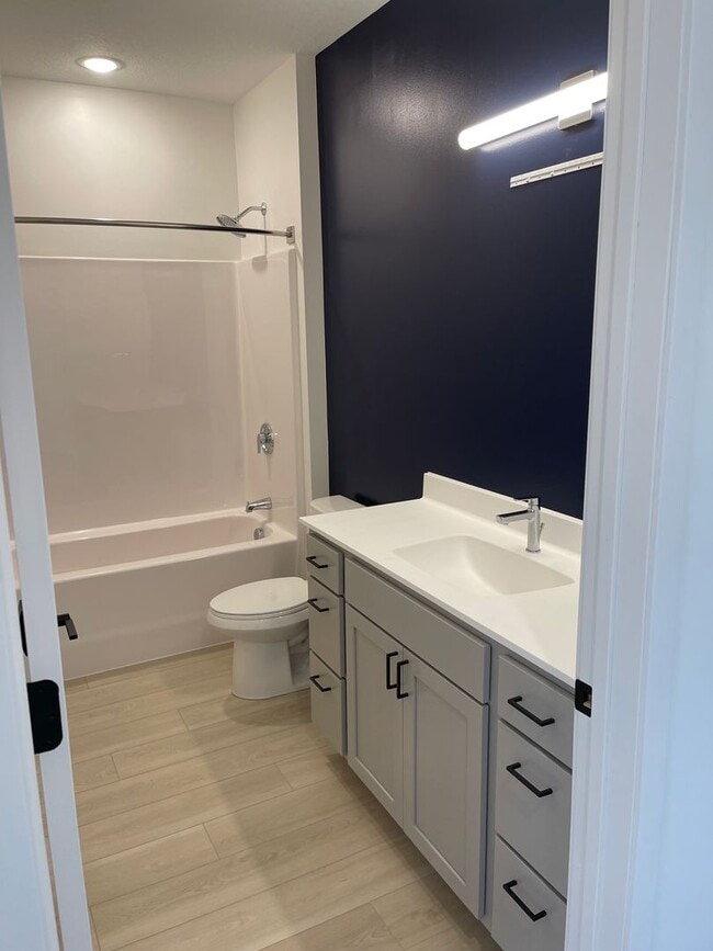 Building Photo - 3810 Ballantrae Rd