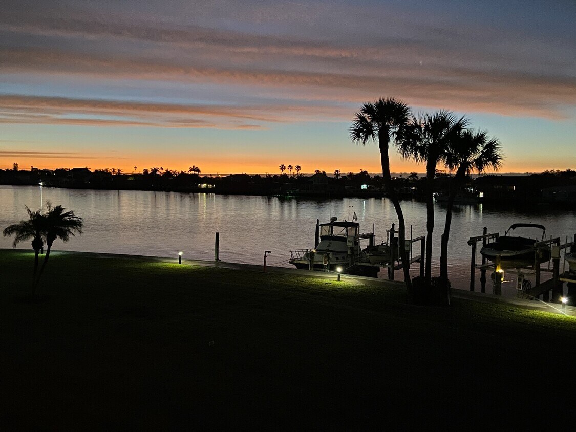 400 64th Ave Unit 205 St Pete Beach FL 33706 Condo For Rent In St 400-64th-ave-unit-205-st-pete-beach-fl-33706-condo-for-rent-in-st