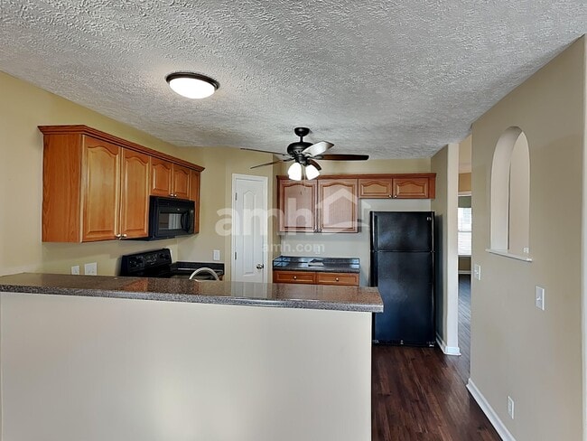 Building Photo - 1642 Zurich Dr