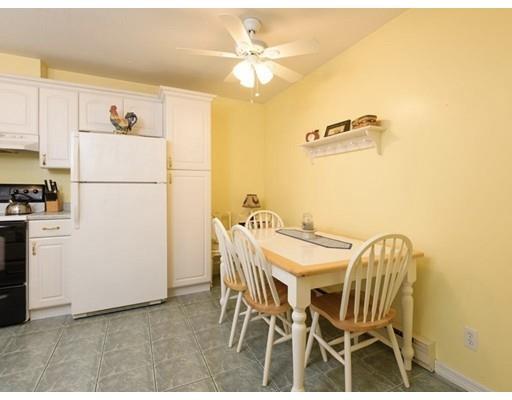 Building Photo - 18 Wrentham Rd