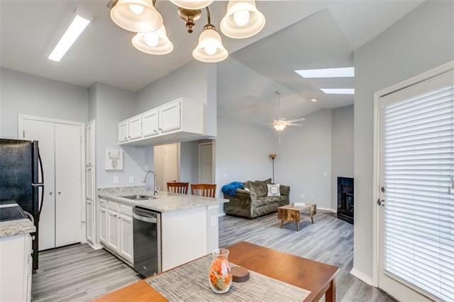 Building Photo - 7340 Skillman St