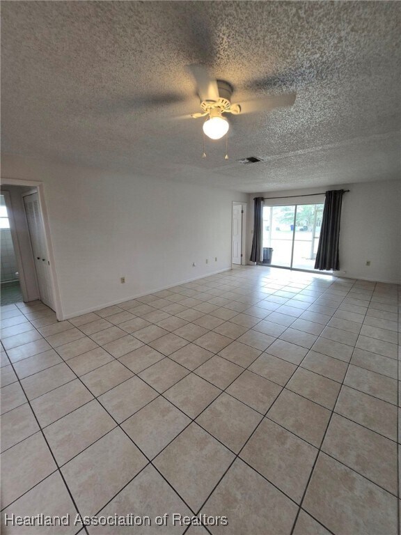 Foto del edificio - 4014 Vilabella Dr