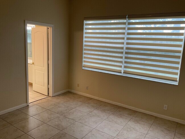 Building Photo - 6212 Spring Lake Terrace