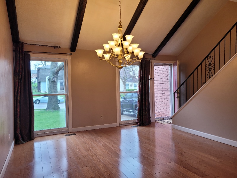 Primary Photo - 3524 NE 72nd Terrace