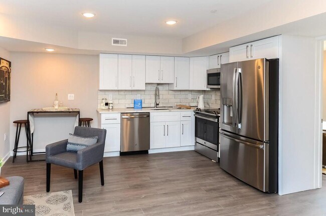 Foto del edificio - 726 N 19th St