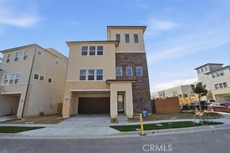 Building Photo - 8 Remy Ln