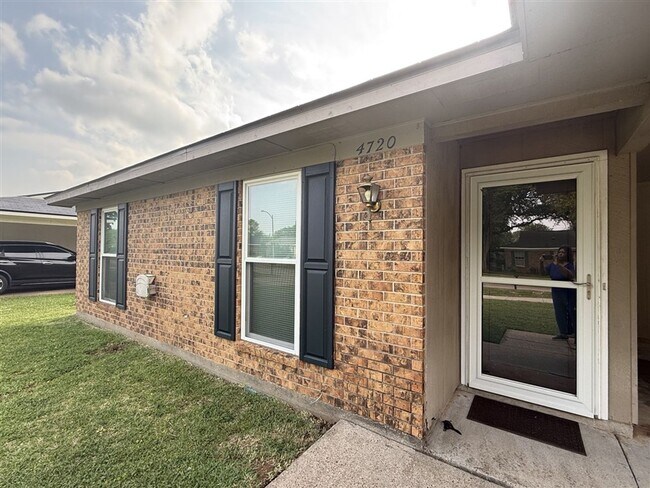 Foto del edificio - Recently updated in 2026 - Lovely 3 bedroom 2 bath home for lease in south Bossier City LA 71112
