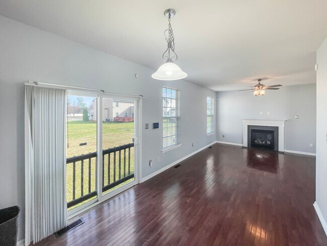 Building Photo - Beautiful updated home in Cedar Park Commu...