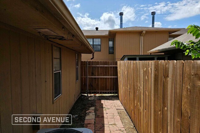Foto del edificio - 8115 NW 23rd St