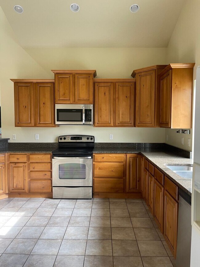 Foto del edificio - Beautiful Lehi home for rent!