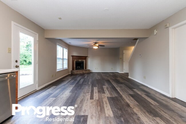 Building Photo - 12410 Teacup Way