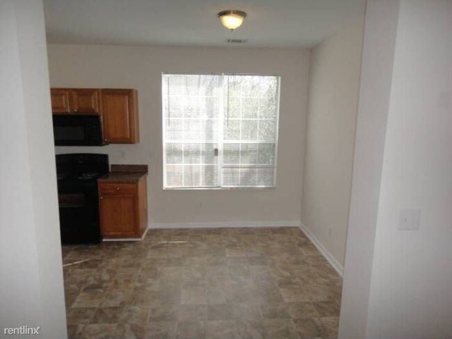 Building Photo - 6519 Chestnut Lake Xing