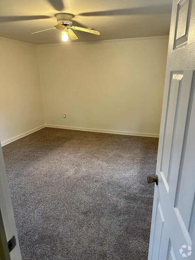 Mt Oliver Boro Apartments under 1,500 Pittsburgh, PA 5 Rentals