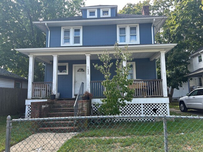 Foto del edificio - Incredible 4 Bedroom Single Family House for Rent in Asbury Park!