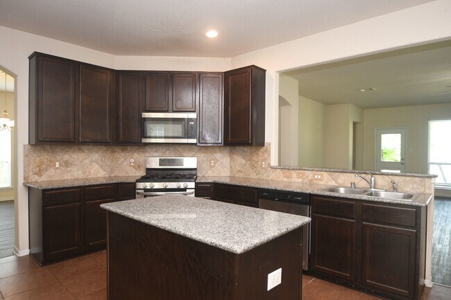 Foto del edificio - 15447 Signal Ridge Way