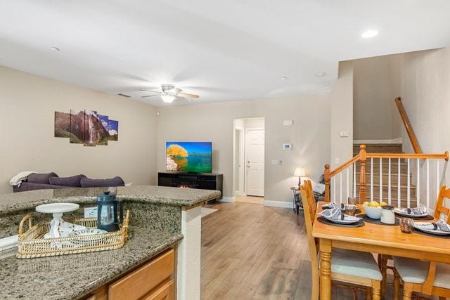Building Photo - 2108 Las Palomas Loop