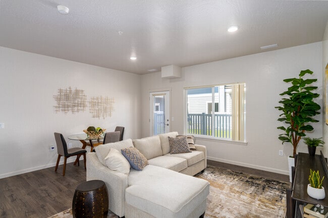 Interior Photo - Heritage Villas