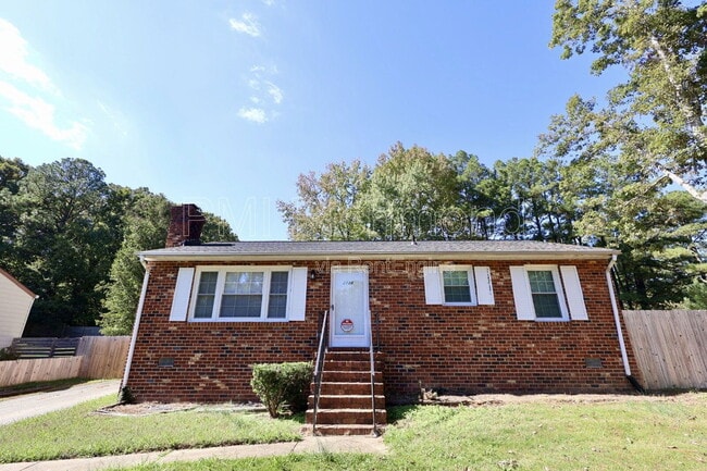 Building Photo - 2728 Grantwood Rd