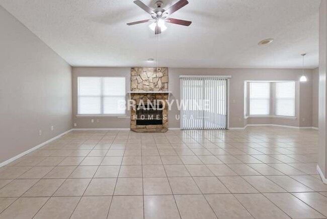 Building Photo - 7658 Collins Ridge Blvd