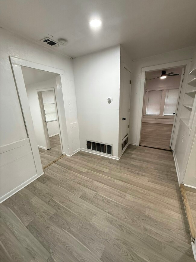 Foto del edificio - 210 Byron St