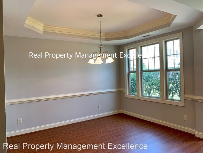 Building Photo - 4 br, 2.5 bath House - 86 Crest Circle