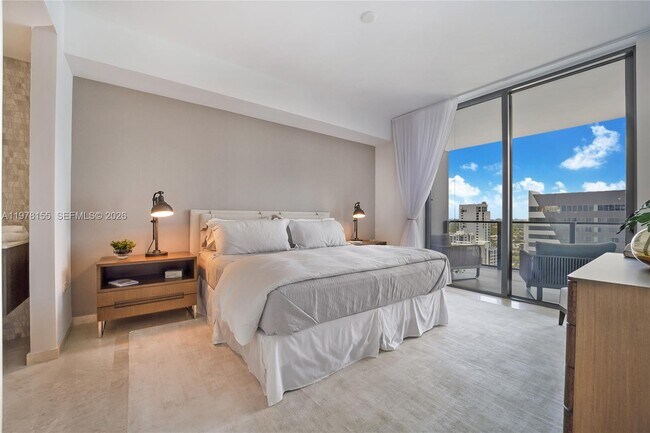 Foto del edificio - 88 SW 7th St