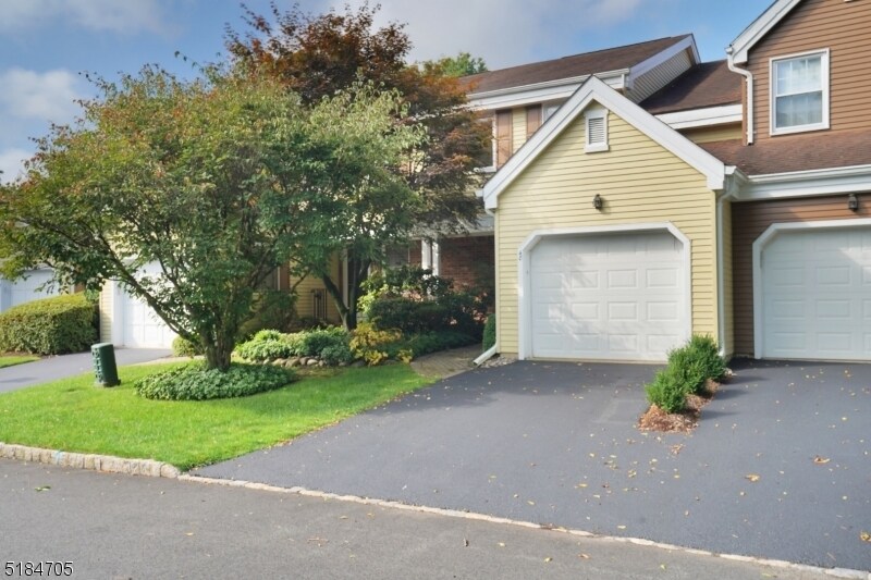 48 Independence Way, Morristown, NJ 07960 Townhome Rentals in