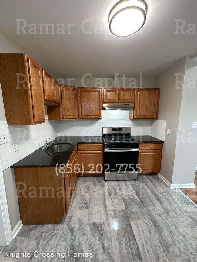 Foto del edificio - 3 br, 1 bath House - 621 Clinton st