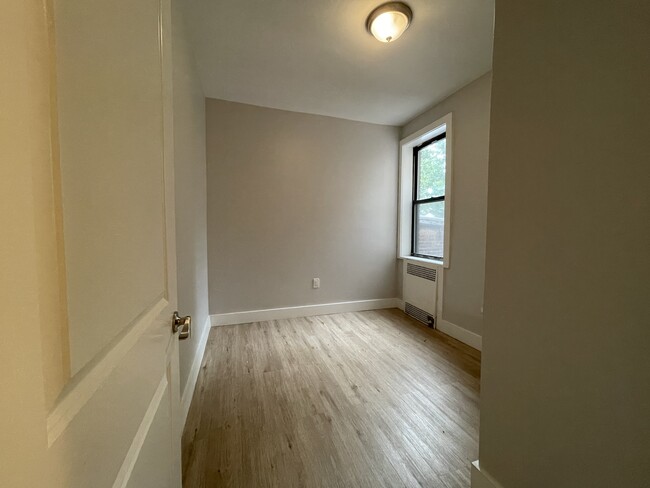 Building Photo - 168 Harrison Ave