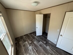 Building Photo - 37019 Gossamer Ln